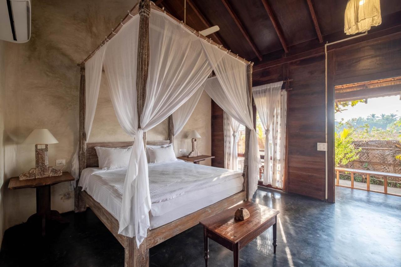 The Artist Cottages Morjim Exteriér fotografie