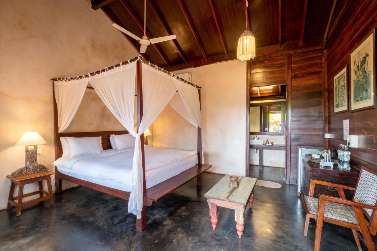 The Artist Cottages Morjim Exteriér fotografie