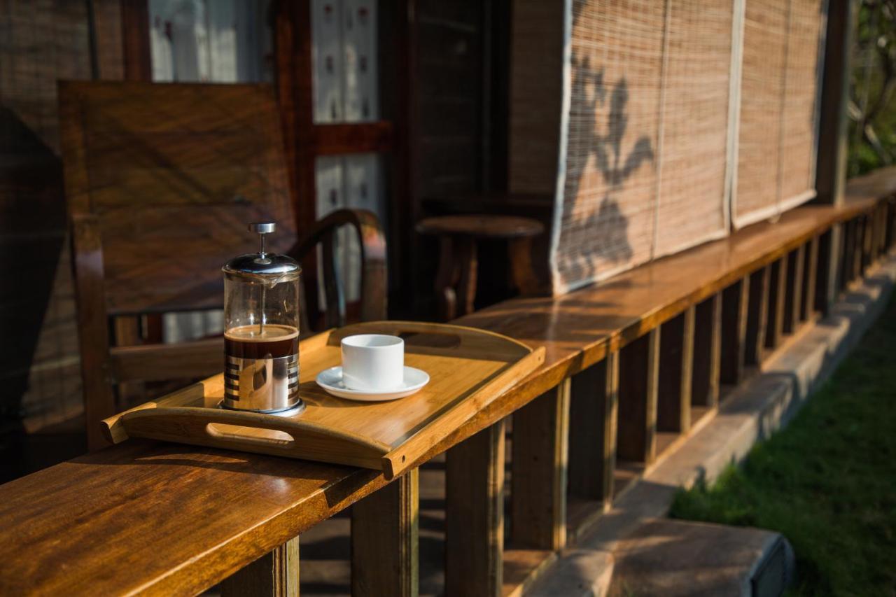 The Artist Cottages Morjim Exteriér fotografie